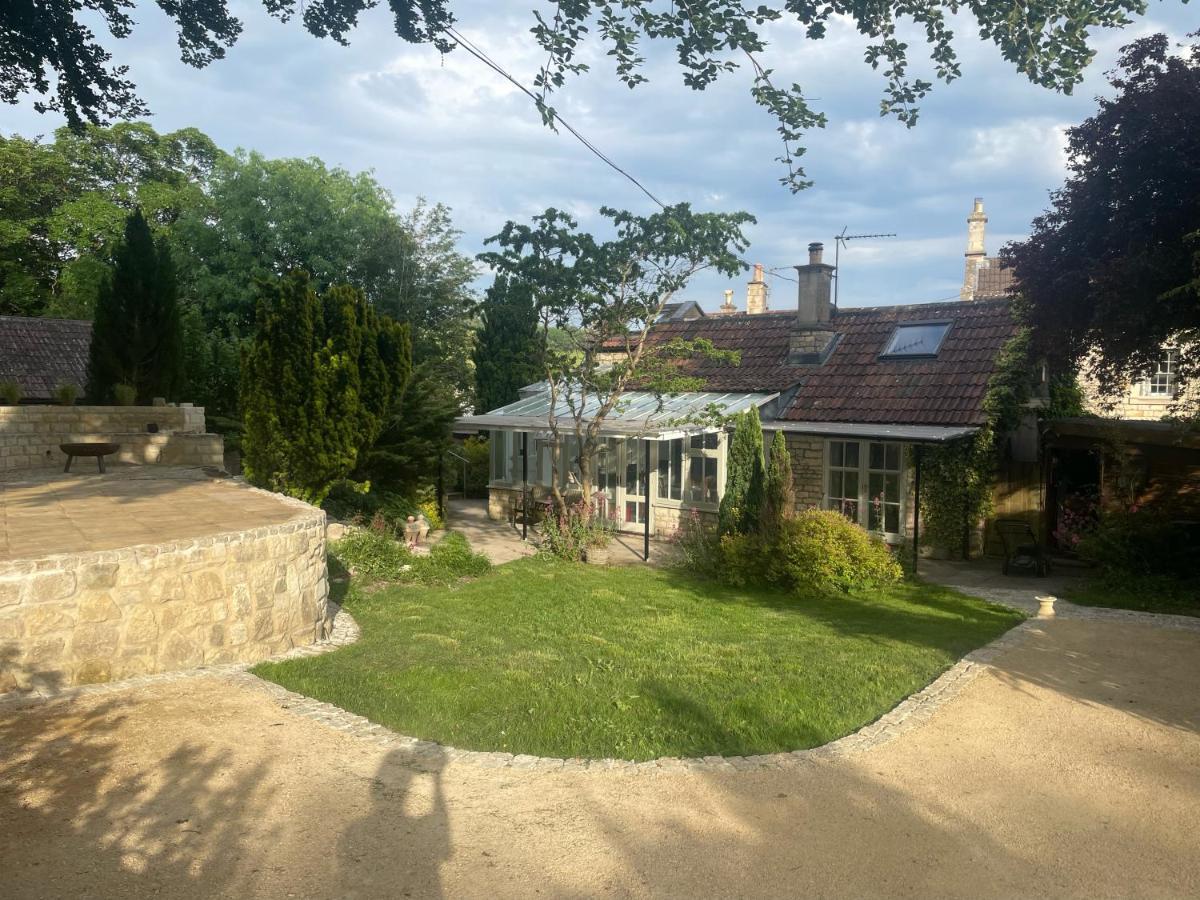 Gorgeous Country Cottage On Outskirts Of Bath With Wood Fired Hot Tub Midford 外观 照片