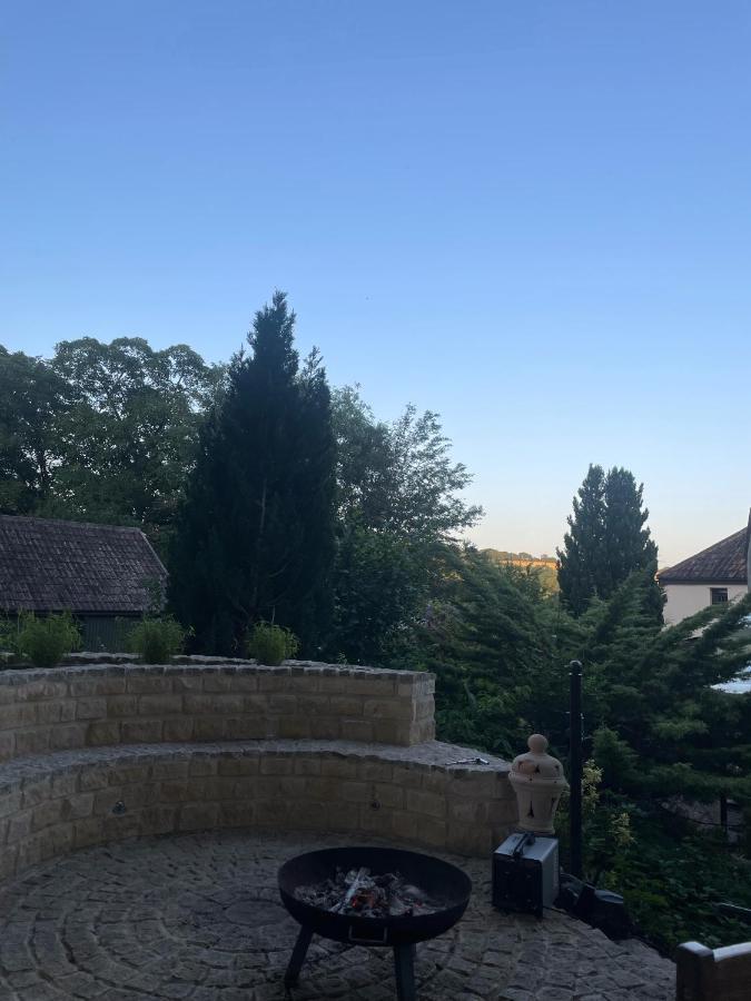 Gorgeous Country Cottage On Outskirts Of Bath With Wood Fired Hot Tub Midford 外观 照片
