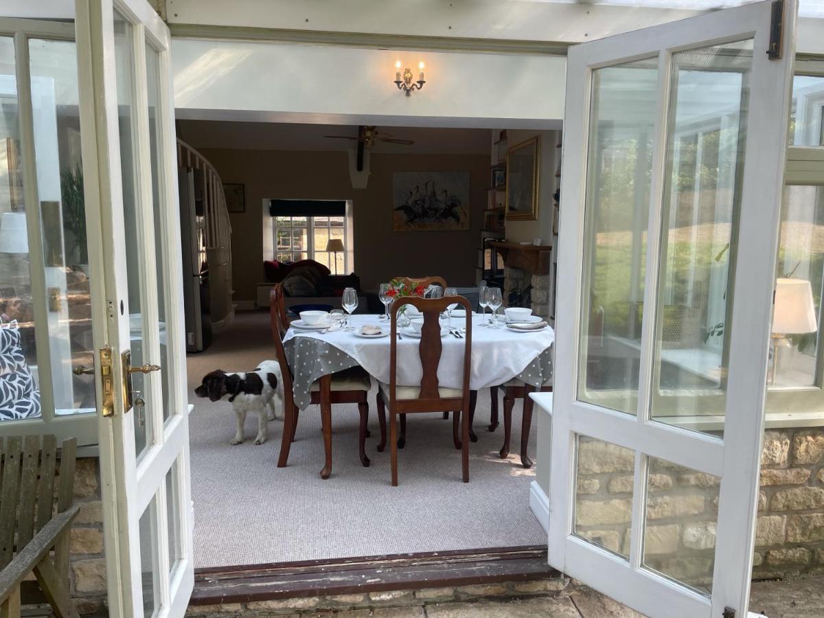 Gorgeous Country Cottage On Outskirts Of Bath With Wood Fired Hot Tub Midford 外观 照片