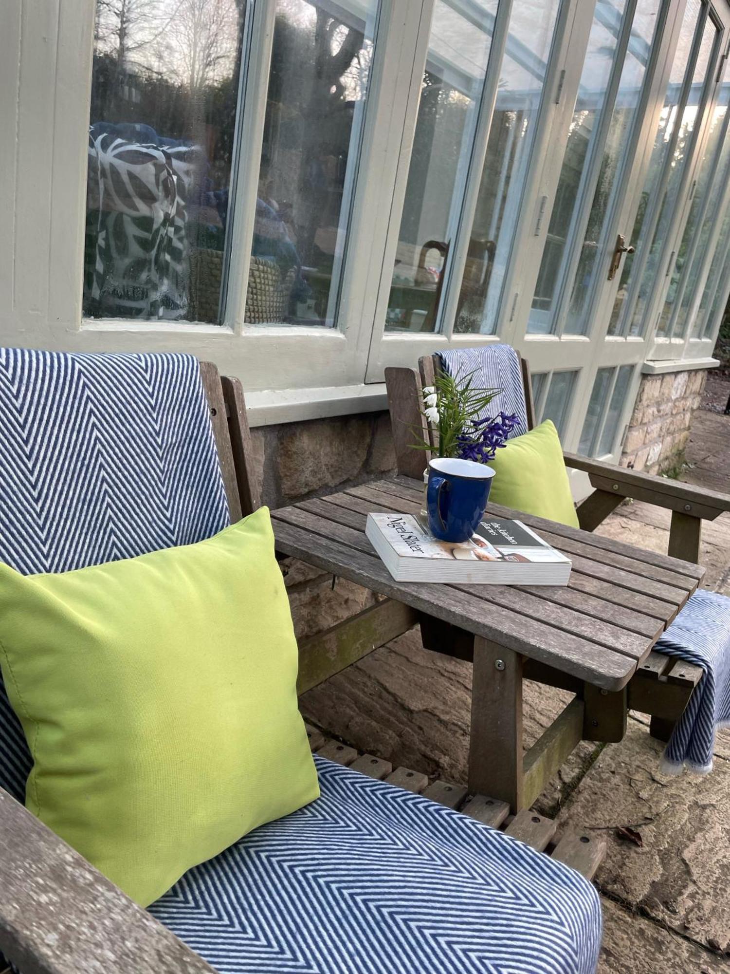 Gorgeous Country Cottage On Outskirts Of Bath With Wood Fired Hot Tub Midford 外观 照片